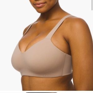 Lululemon Hold True Bra Size 32E in Sand